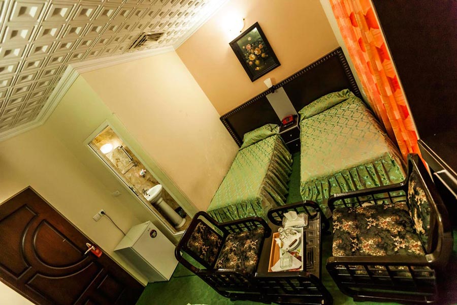 اتاق دو تخت تویین هتل سعدی تهران